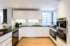Flat Merchant Square in City of Westminster