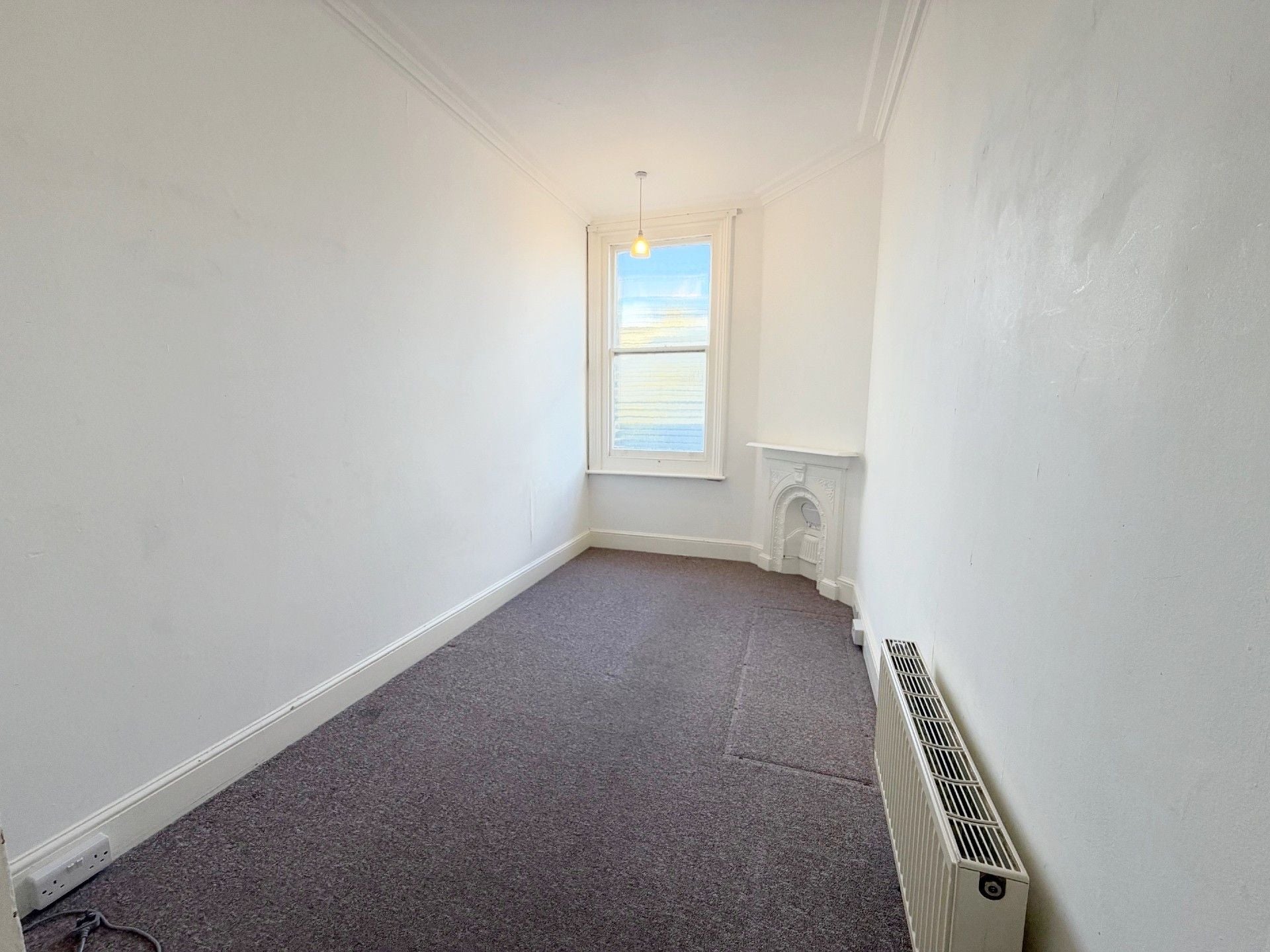 Flat Tisbury Road in Portslade by Sea