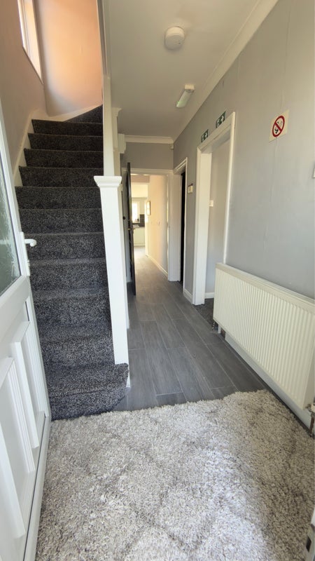 Room Stanfell Road in Leicester