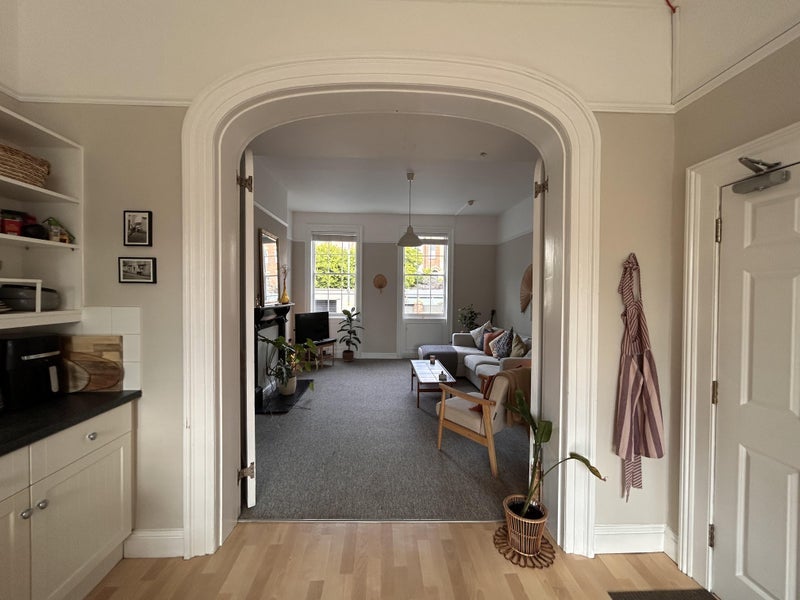 Room Kingsdown Parade in Bristol