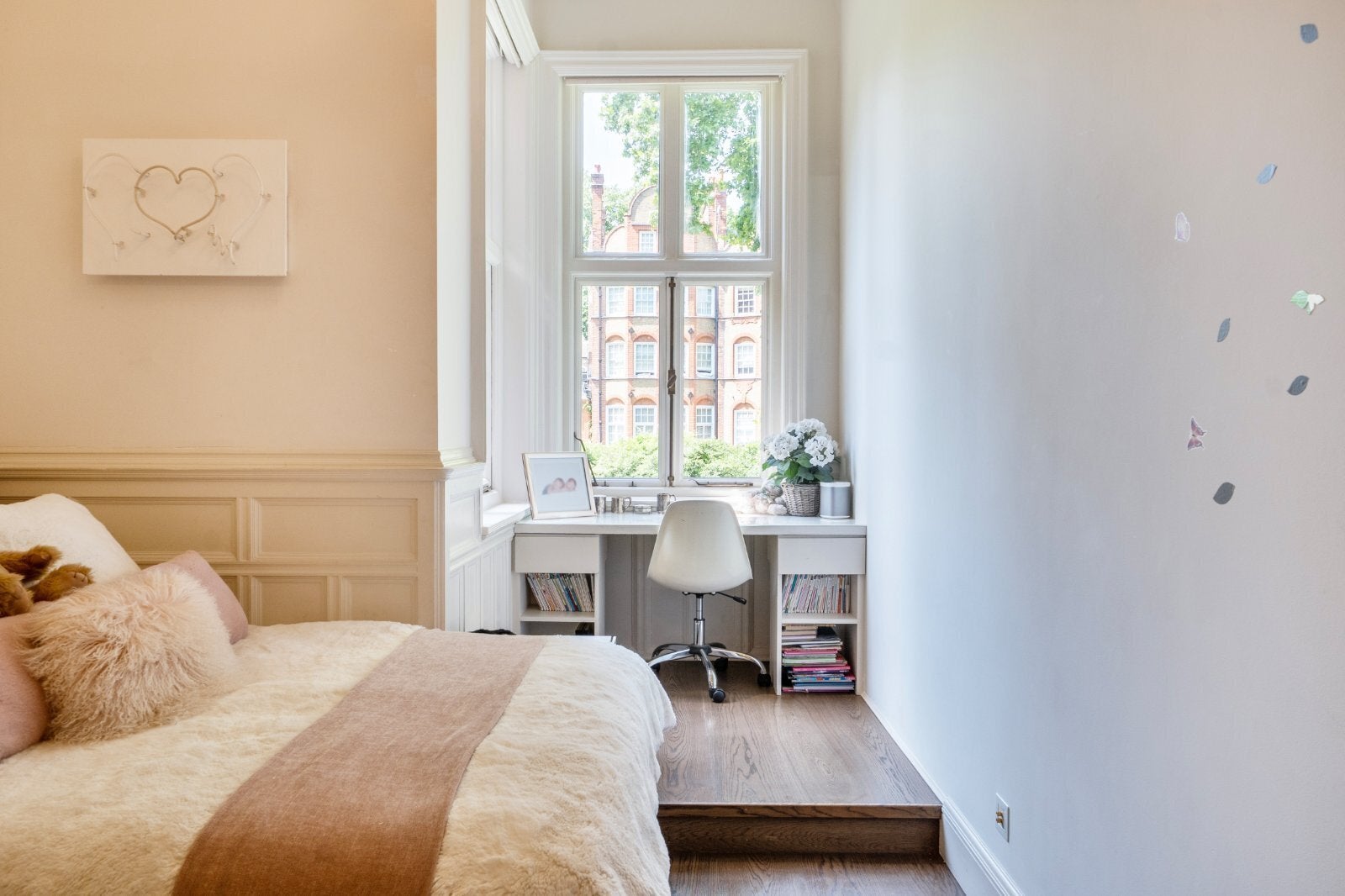 House Collingham Gardens in Greater London