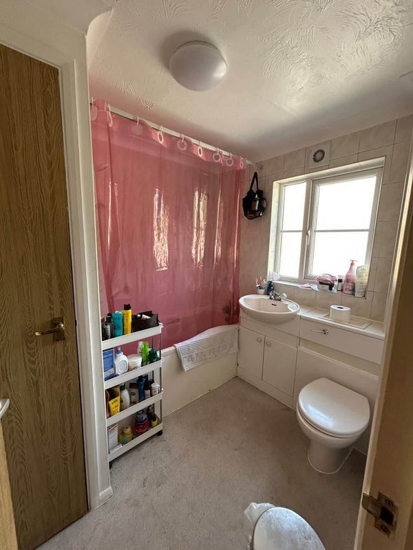 Room Heddington Grove in Greater London