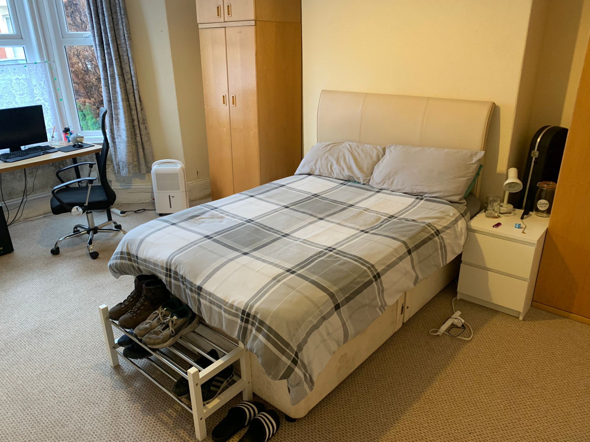 Flat Coniston Avenue in Newcastle upon Tyne