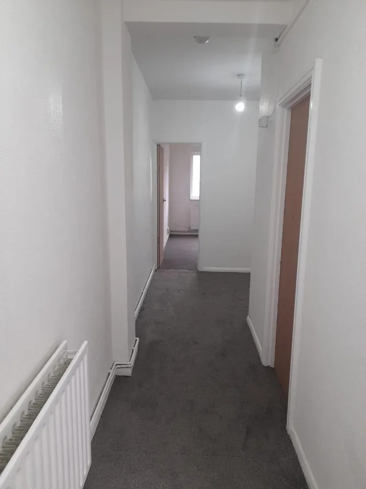 Flat South Street in Greater London