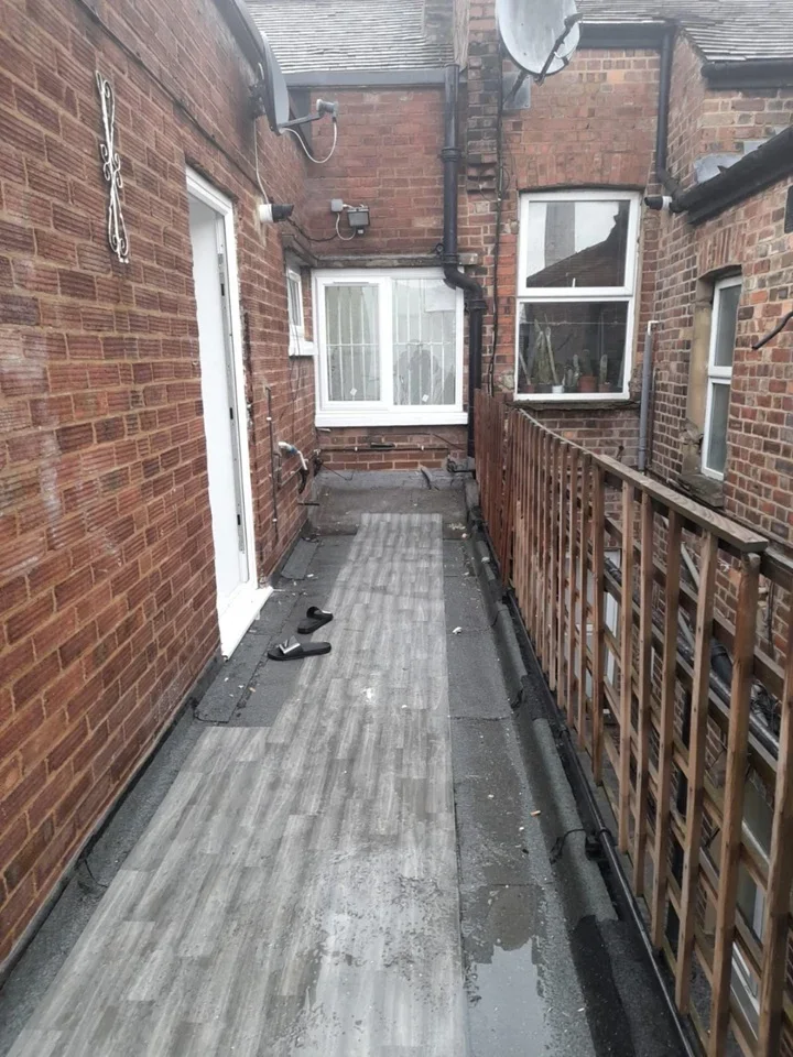 Flat South Street in Greater London