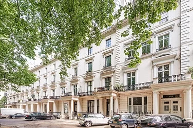 Flat Westbourne Terrace in City of Westminster