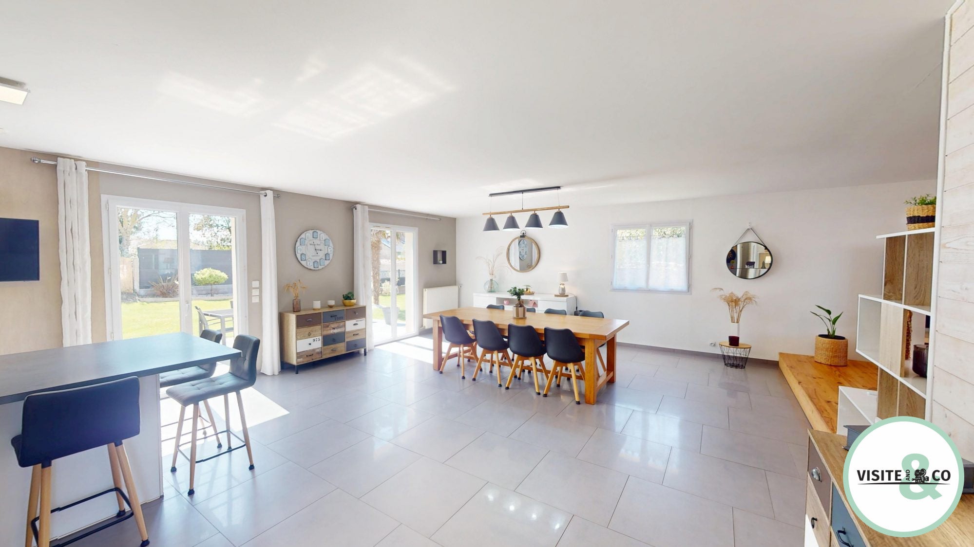 House N 13 in Rots