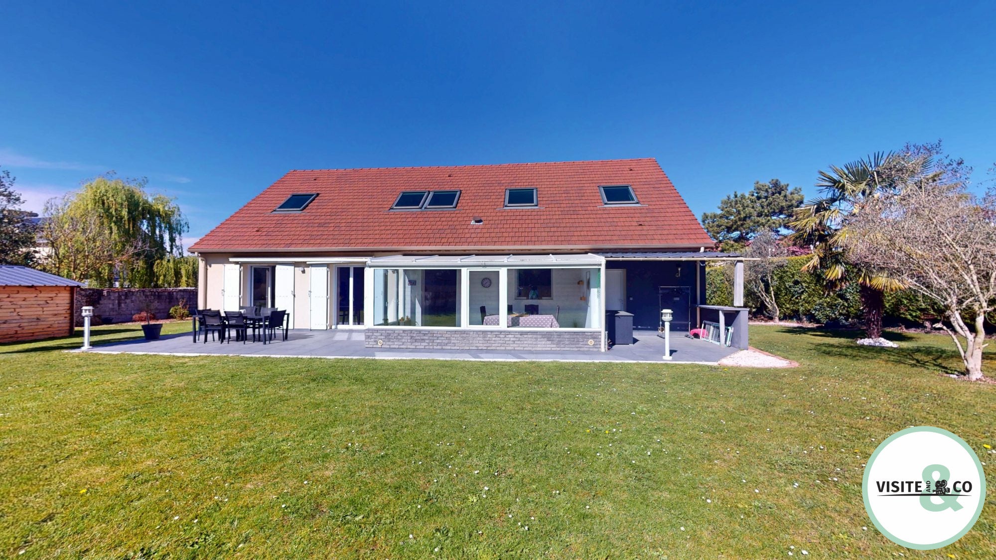 House N 13 in Rots