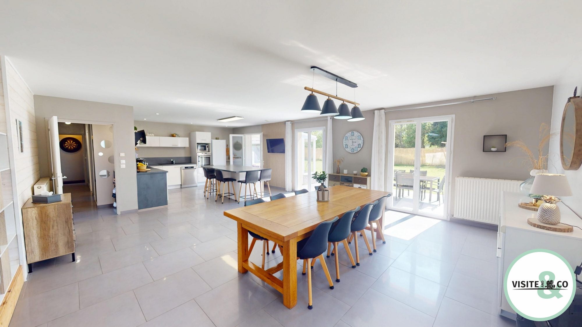 House N 13 in Rots