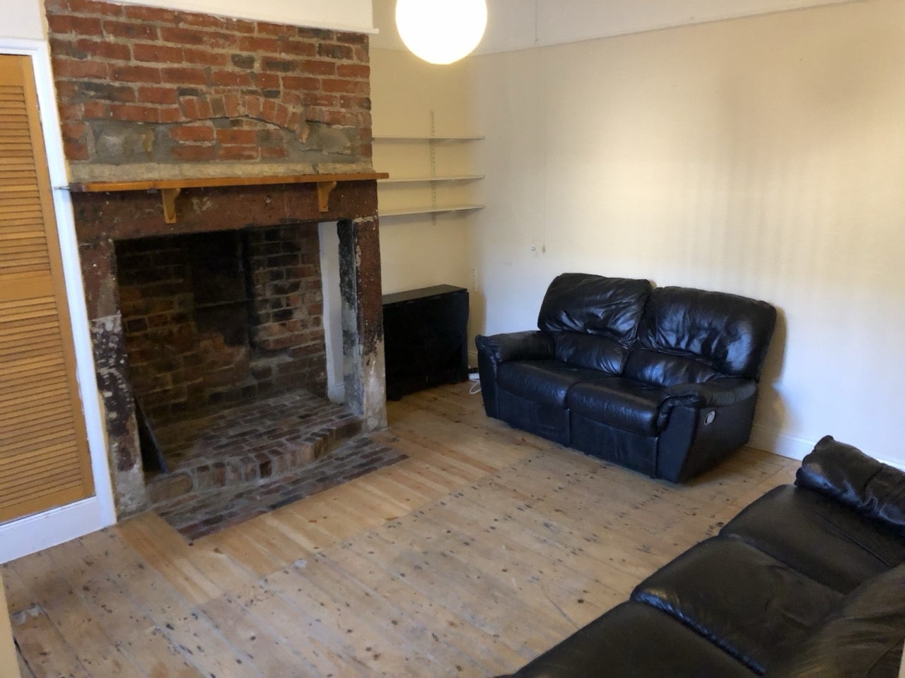 Flat Falmouth Road in Newcastle upon Tyne