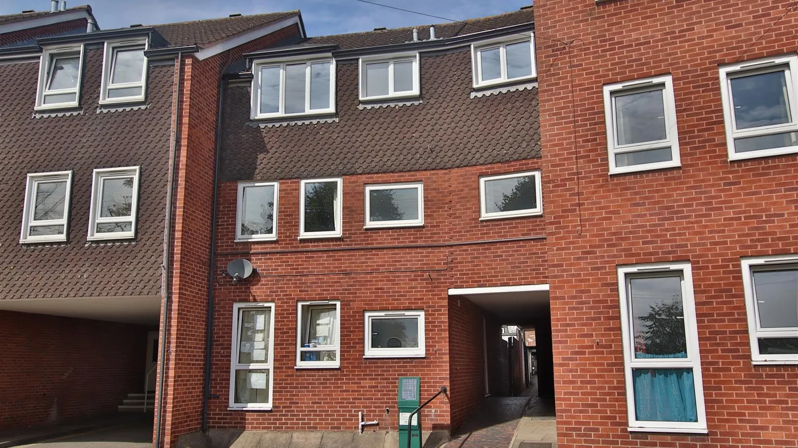 Flat Swilgate Road in Tewkesbury