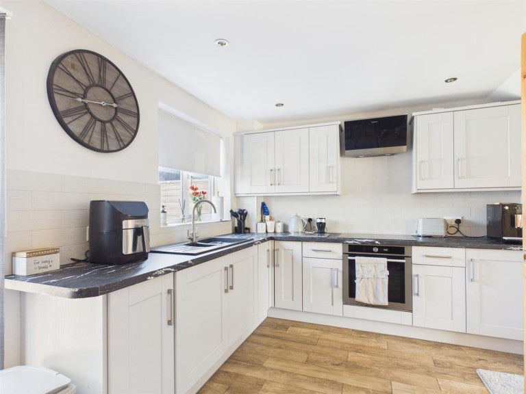 House Harrison Close in Harborough