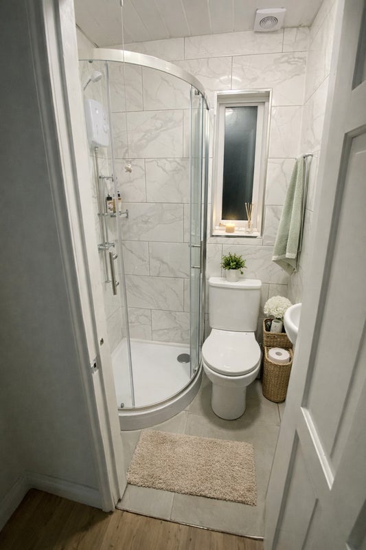 Room Albert Road in Wyre Forest