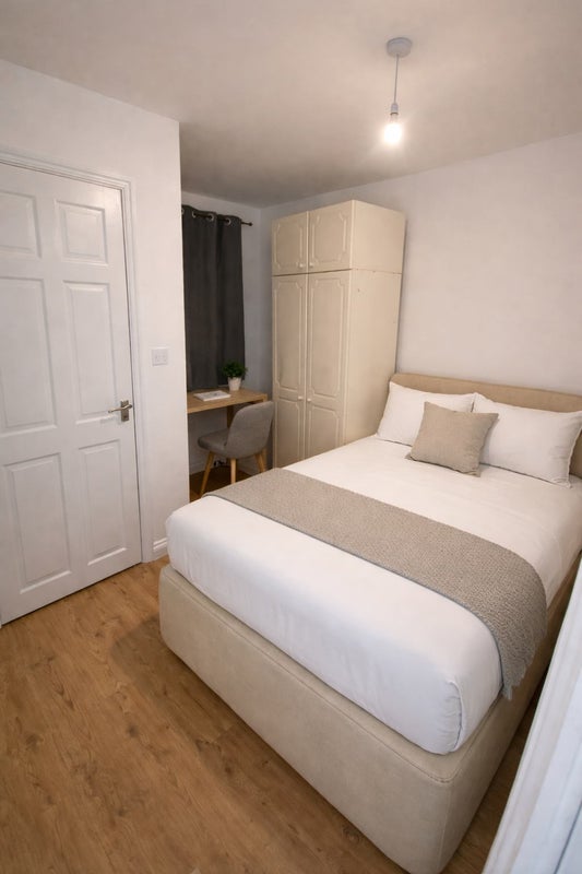 Room Albert Road in Wyre Forest