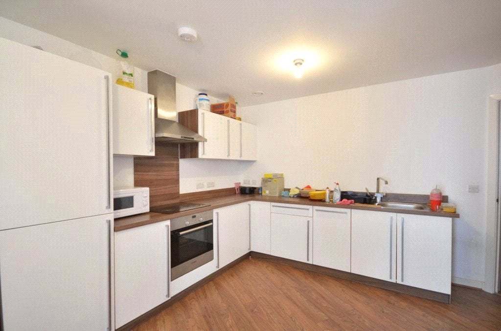 Flat Sillavan Way in Salford