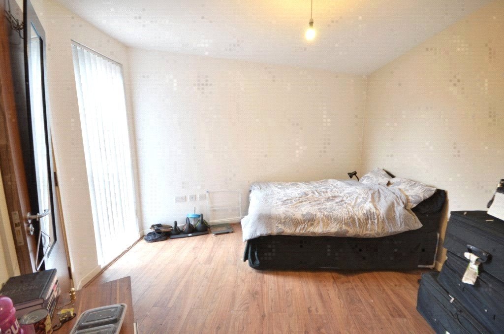 Flat Sillavan Way in Salford