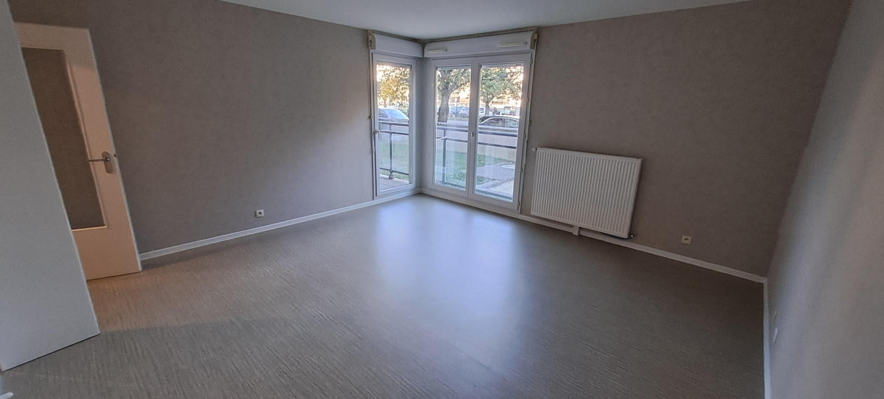 Flat Rue de Tambour in Reims