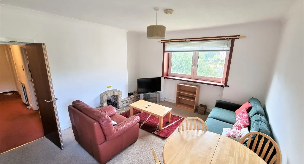 Flat Willowbank Road in Aberdeen City