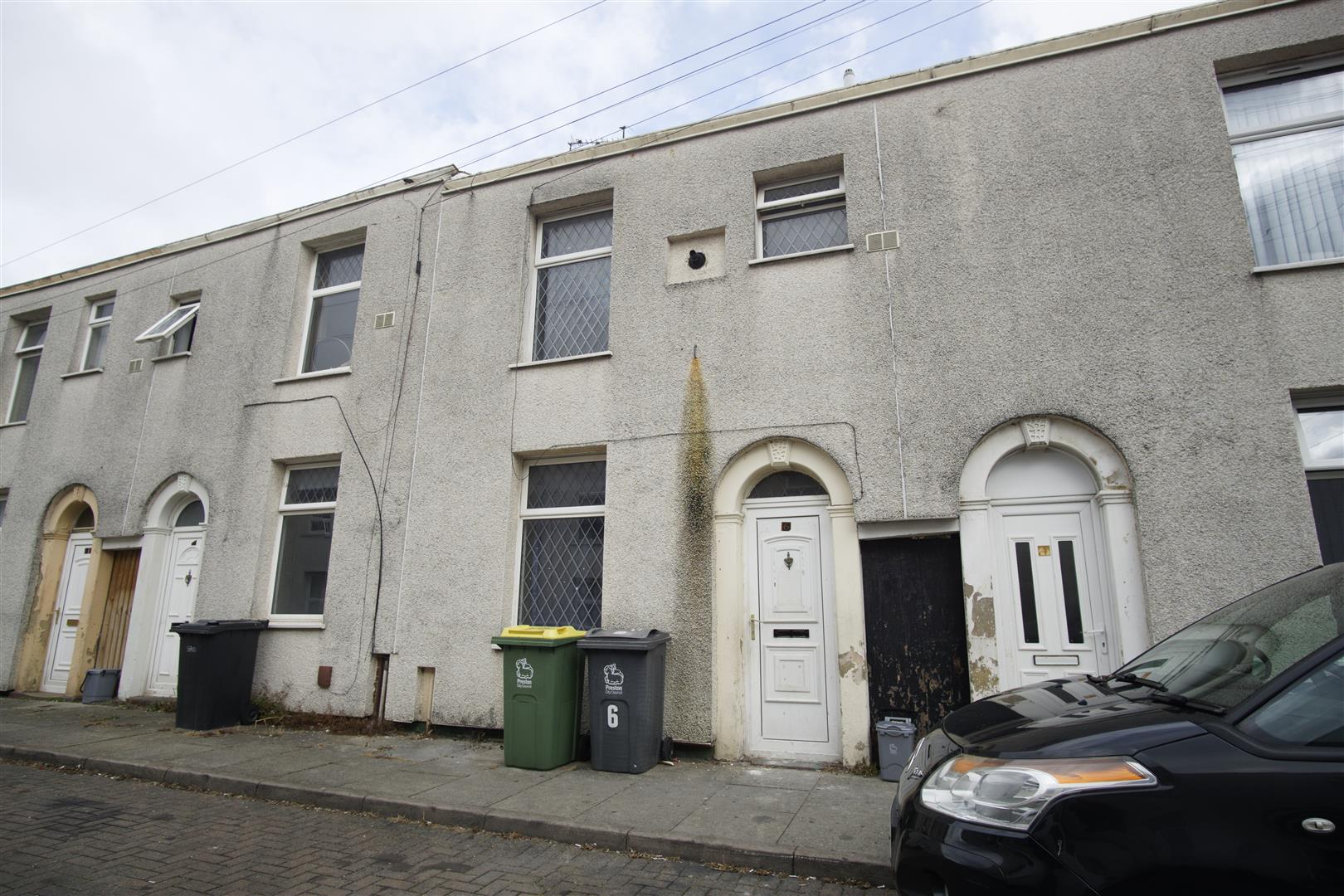 House Caroline Street in Preston