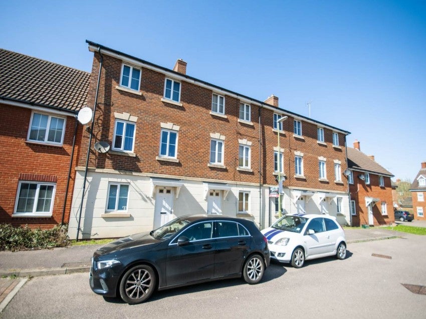 Room Queen Bee Court in Welwyn Hatfield