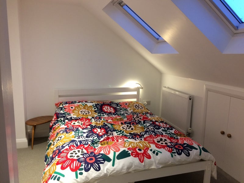 Room Leonard Place in Greater London