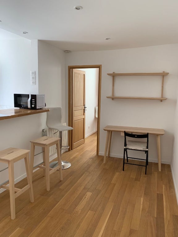 Flat Rue du Vieil Abreuvoir in Saint-Germain-en-Laye