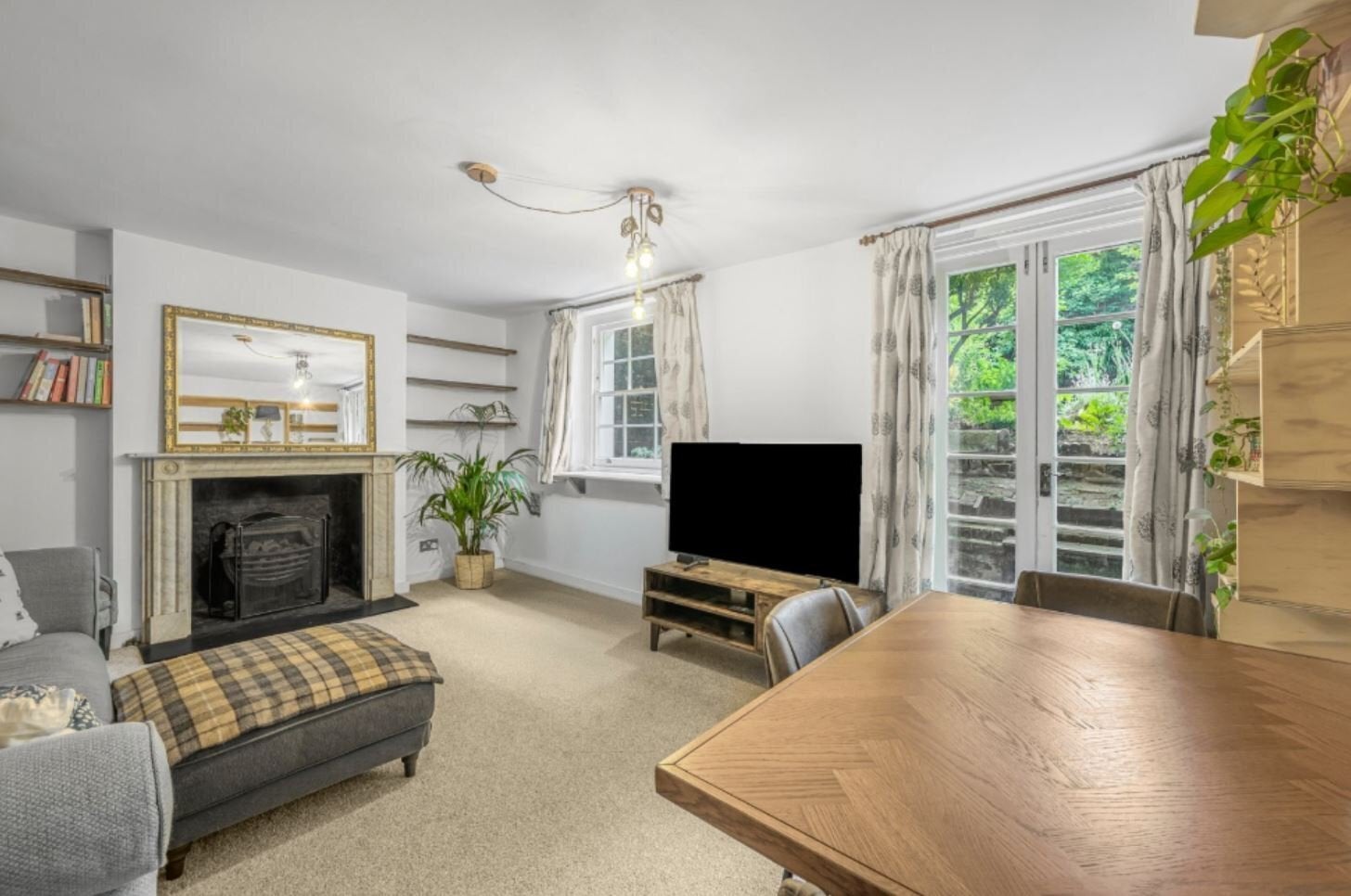 Flat Canonbury Square in Greater London