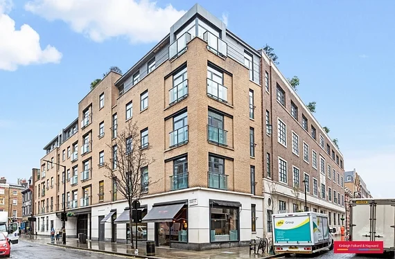Flat Blandford Street in London