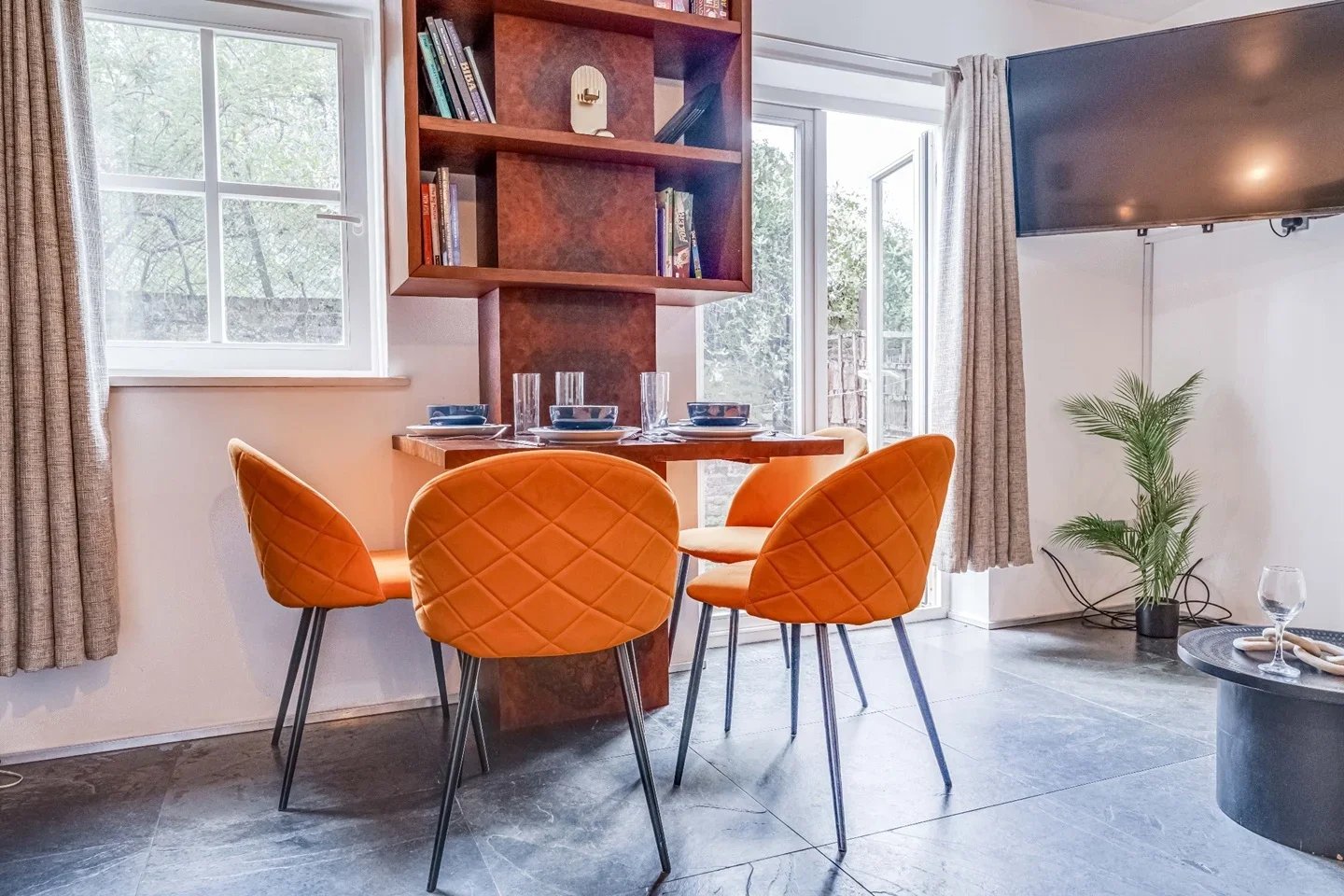 House Carlyle Mews in Greater London