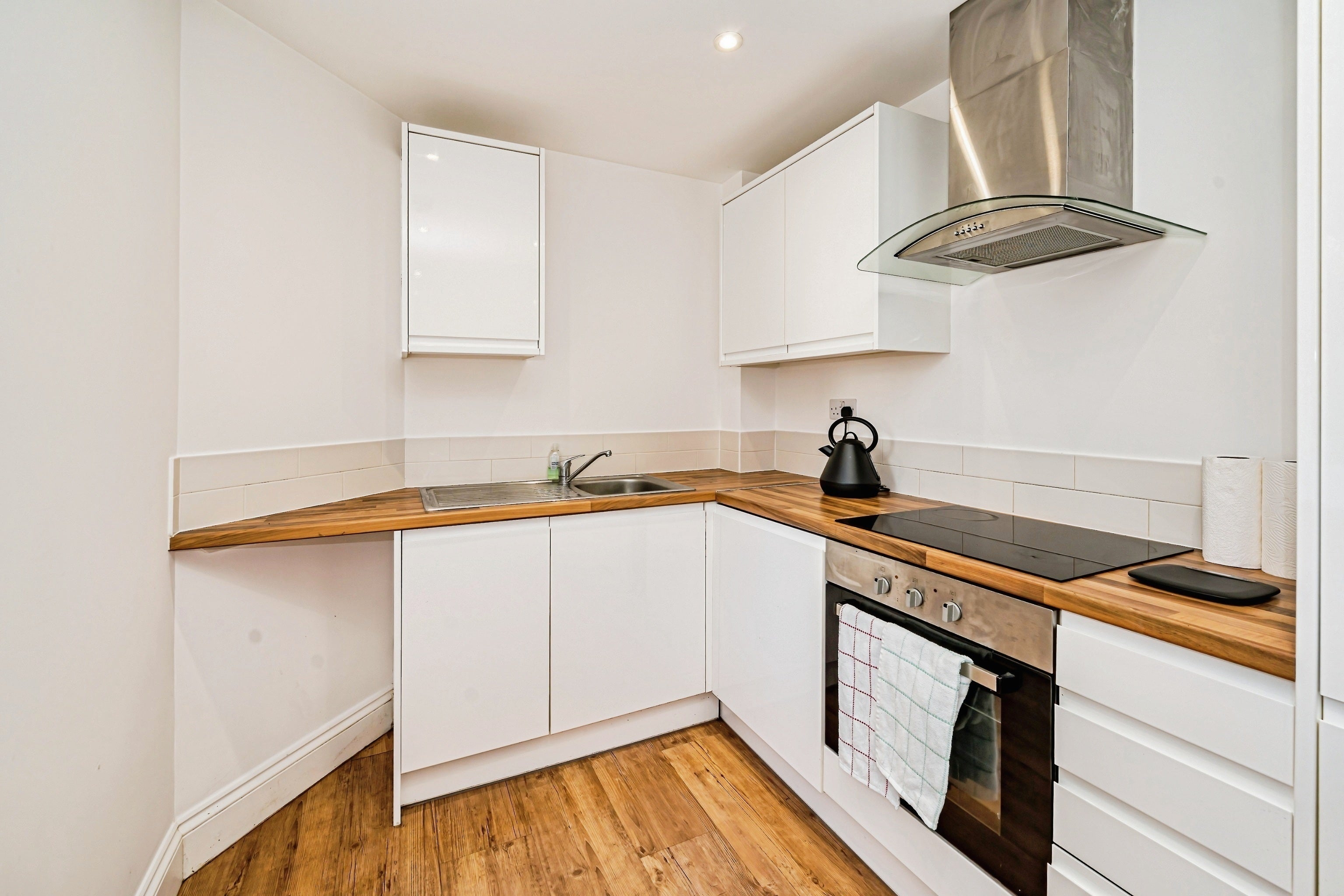Flat Walton Street in Aylesbury