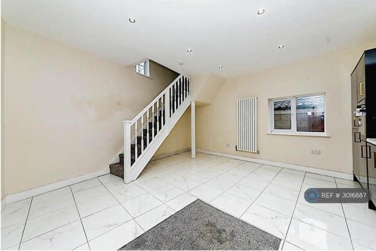 Flat Barrowby Road in South Kesteven