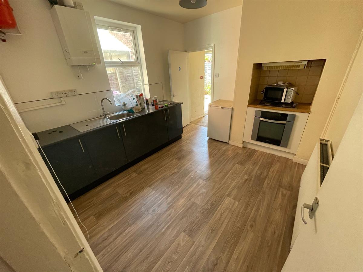 Room Harlaxton Road in South Kesteven