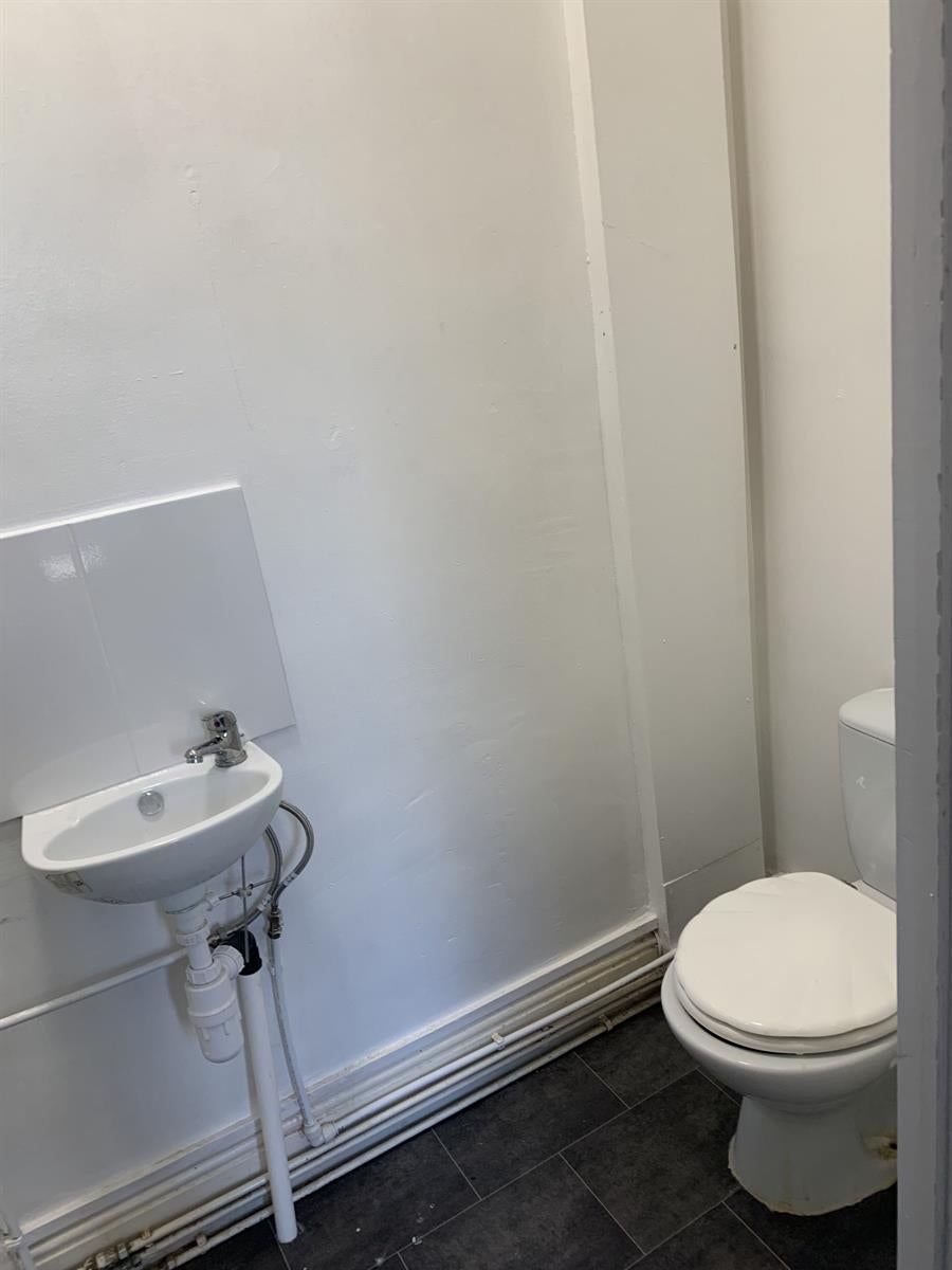 Room Harlaxton Road in South Kesteven