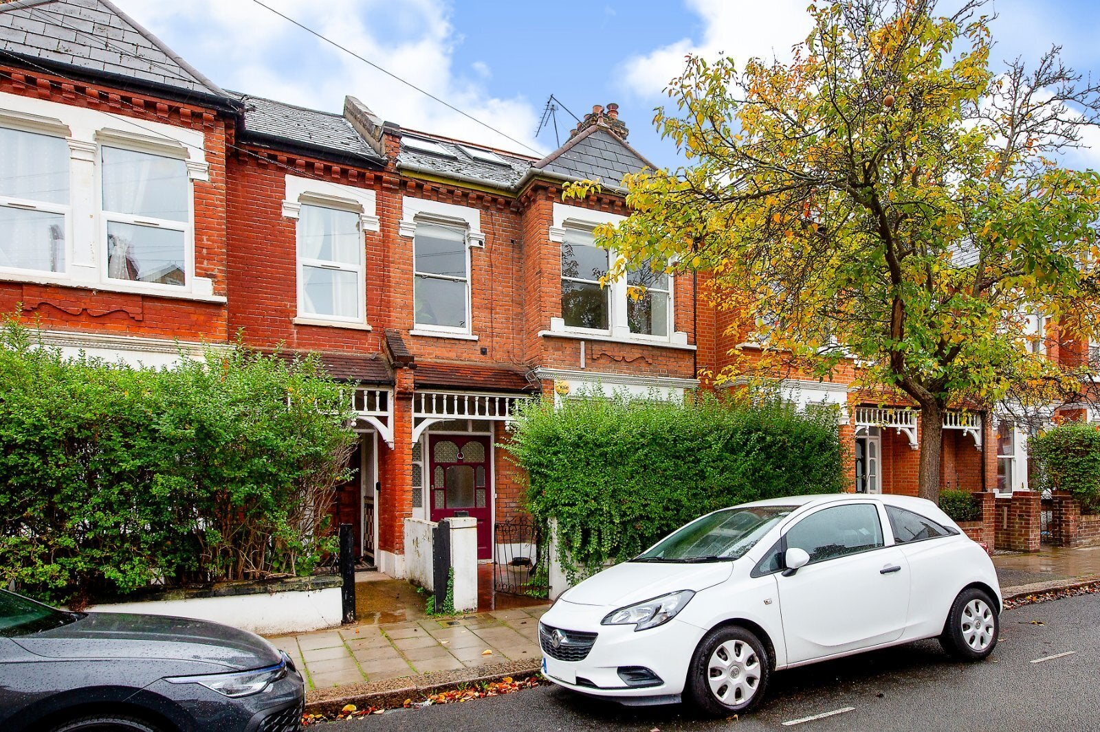 Flat Klea Avenue in Greater London