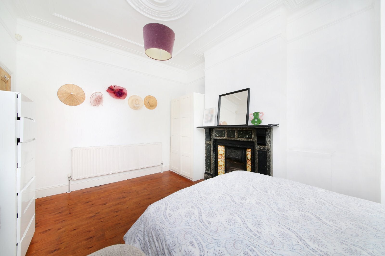 Flat Klea Avenue in Greater London