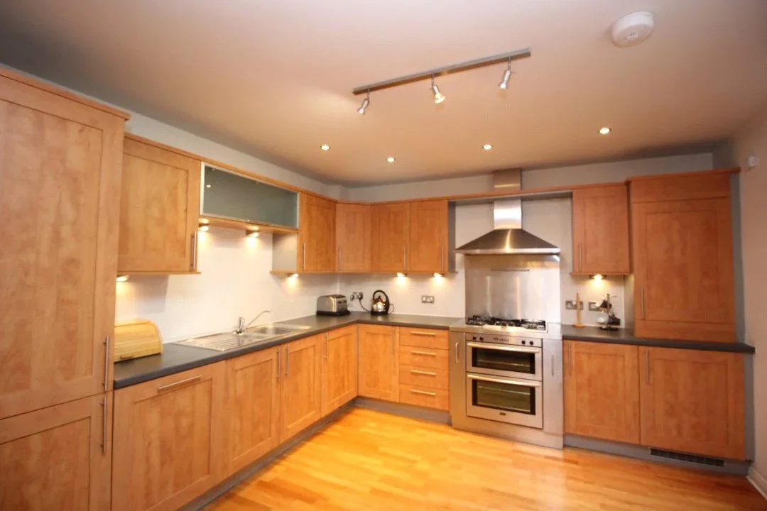 Flat Portland Gardens in City of Edinburgh