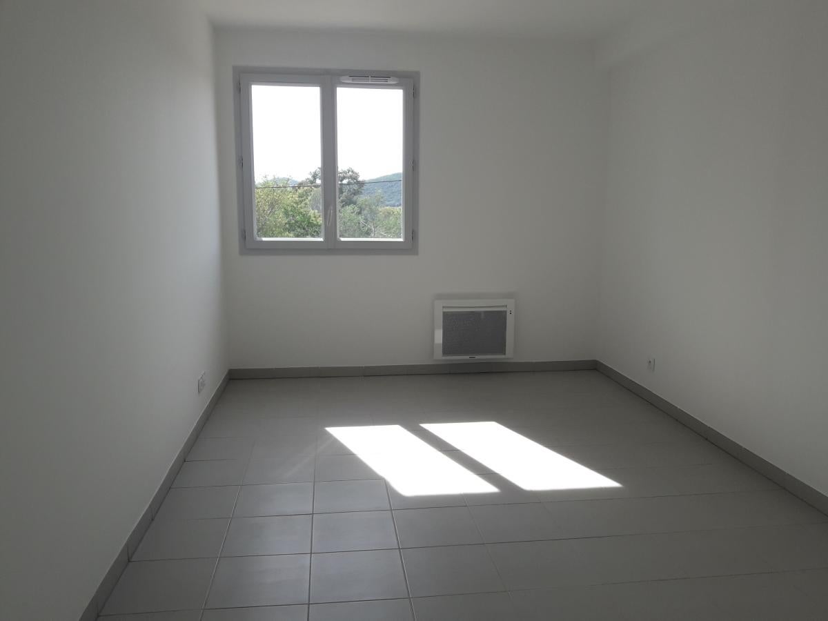 Flat Rue de l'Ormeau in Bormes-les-Mimosas