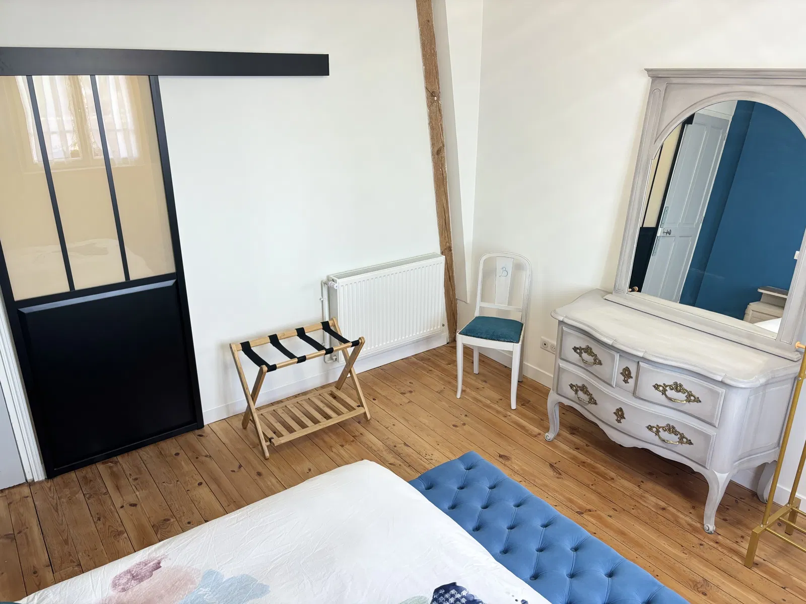 Room Rue de Vieuville in La Neuville-Roy