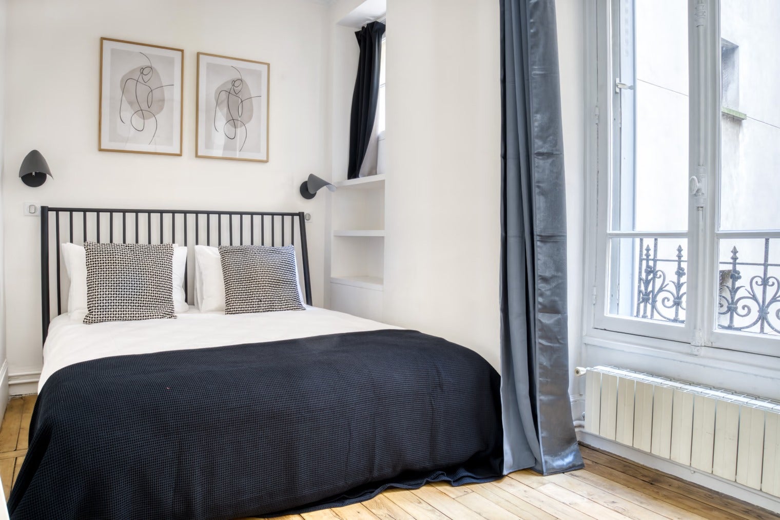 Flat Rue de Madrid in Paris