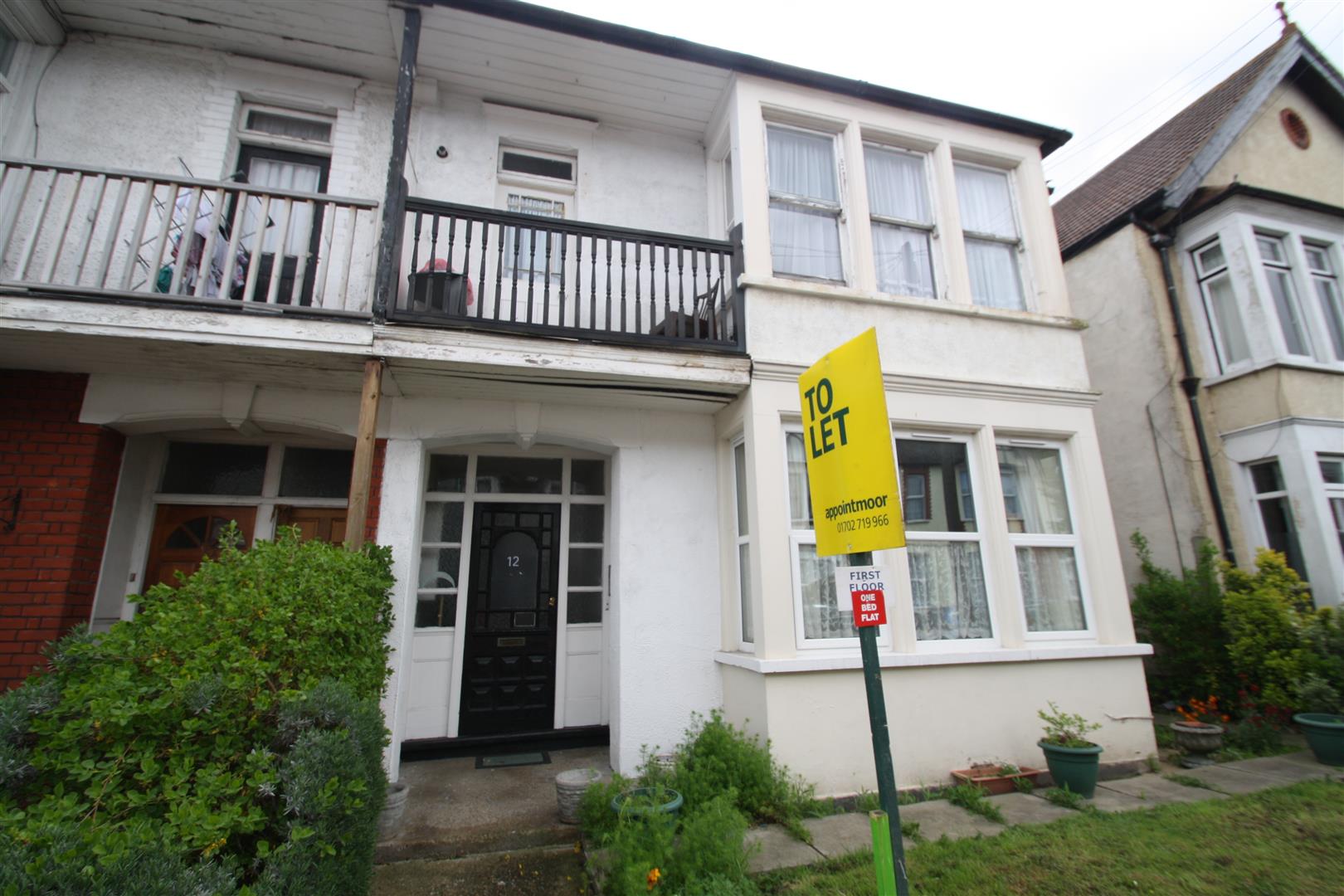 Flat Westborough Road in Southend-on-Sea