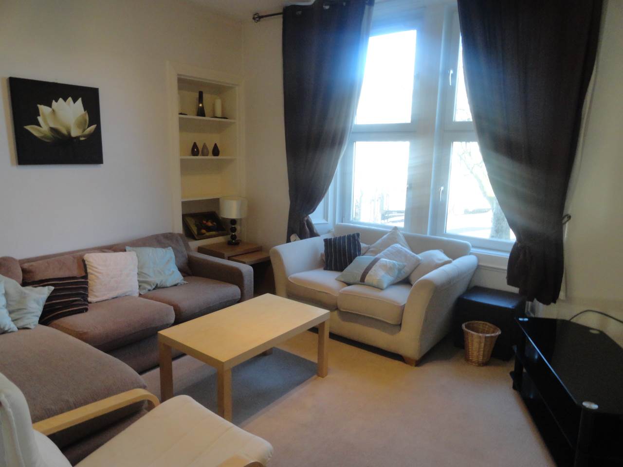 Flat Pitkerro Road in Dundee