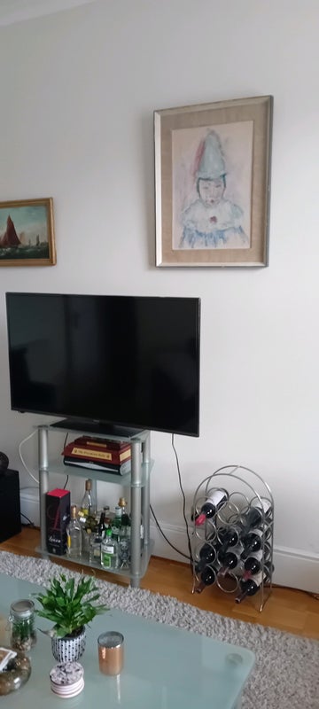 Room Dryden Close in Greater London