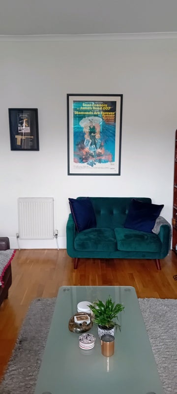 Room Dryden Close in Greater London