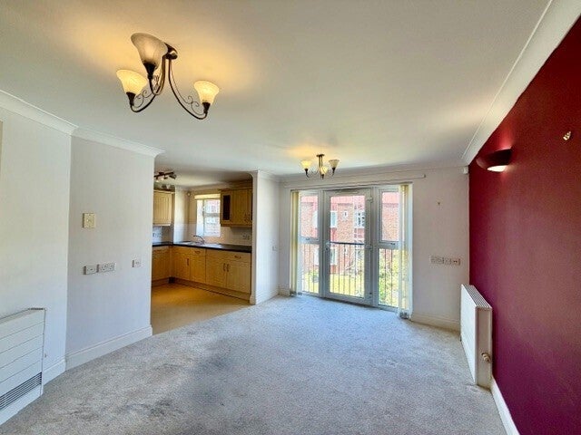 Flat Rollesbrook Gardens in Southampton
