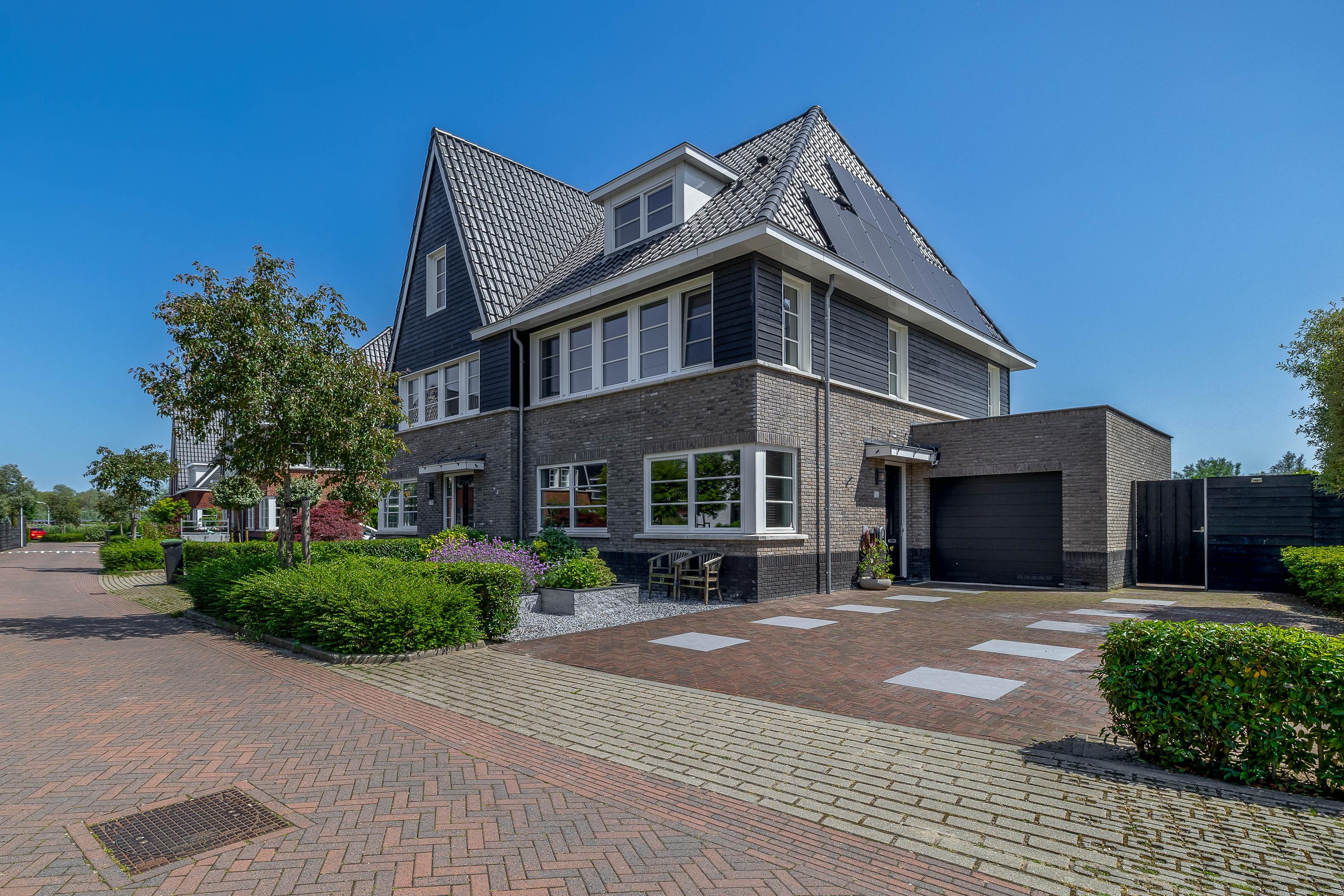 Huis Norbertijnenlaan 152 in Alphen aan den Rijn