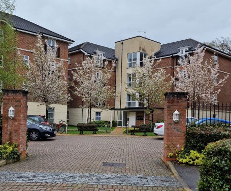 Flat Normandy Street in East Hampshire