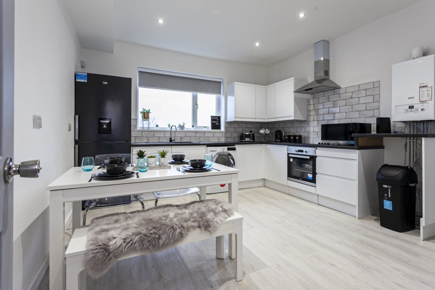 Room Barnsley Road in Wombwell