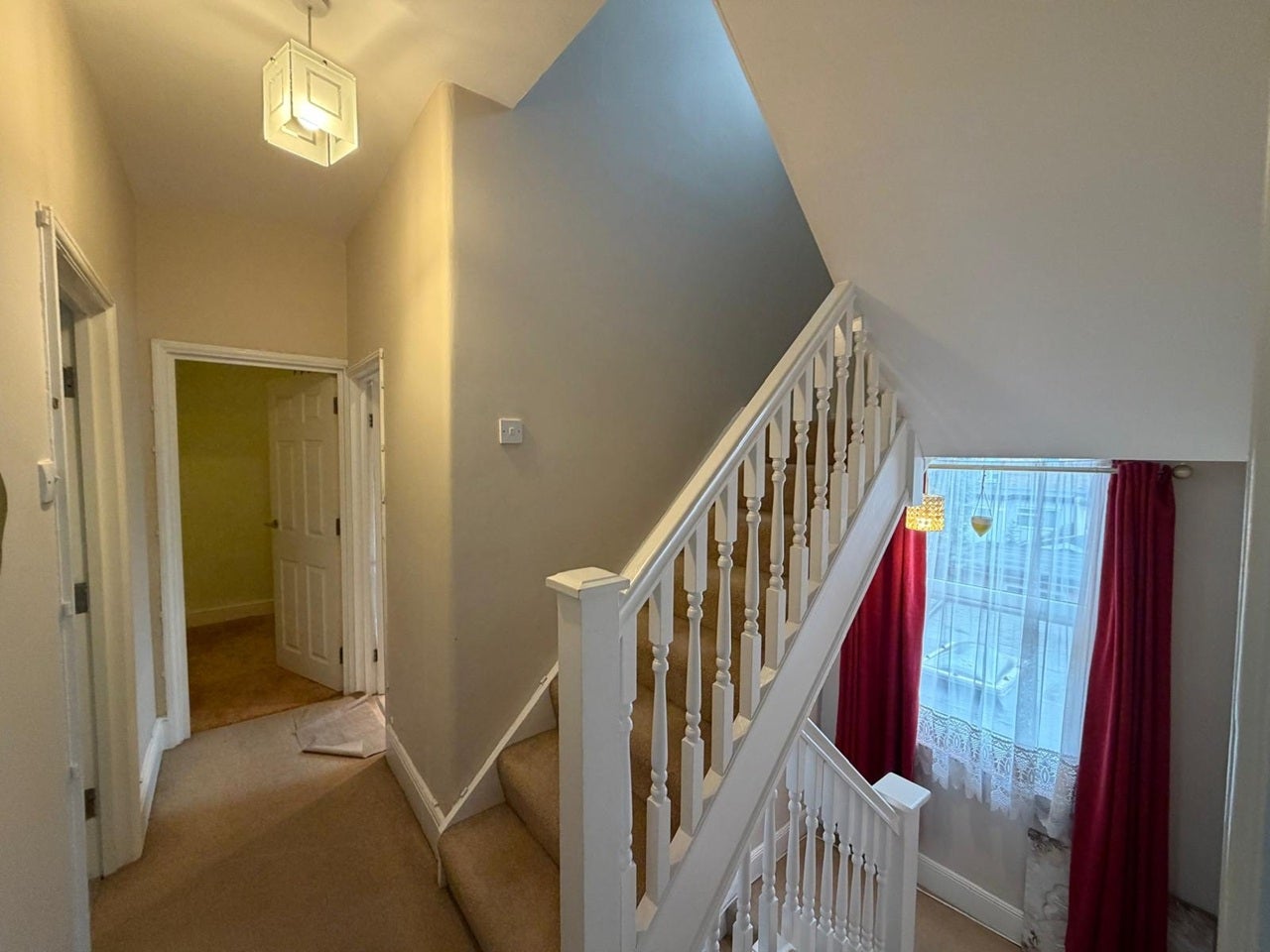 Flat Seymour Gardens in Greater London
