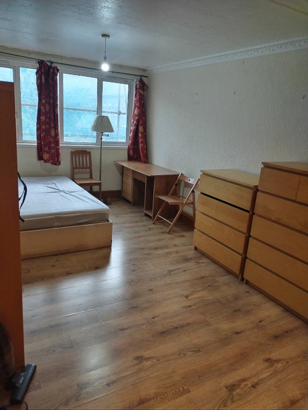 Room Capland Street in City of Westminster