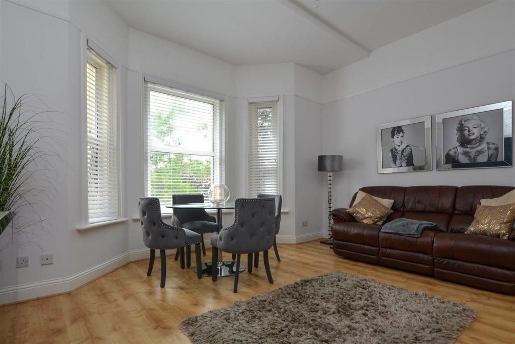 Flat Wimborne Road in Bournemouth